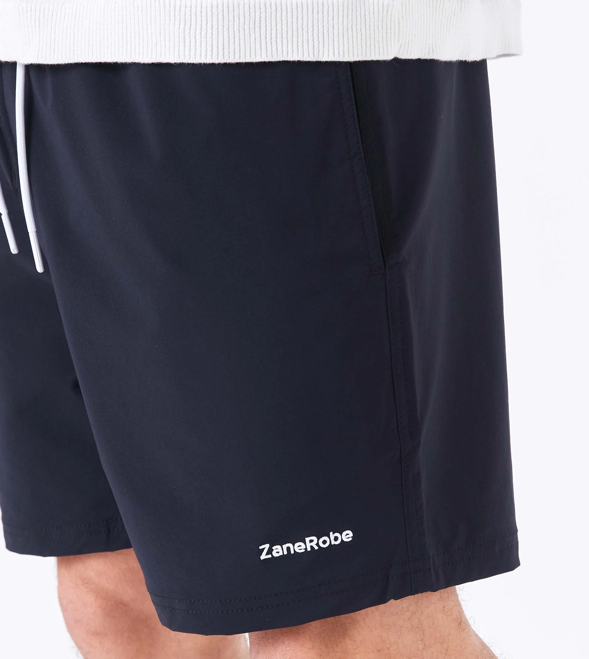Avalon Short Black